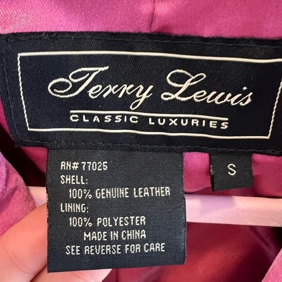 Terry Lewis Classic Luxuries SZ S Vintage Suede Jacket Coat Barbiecore Pink - Picture 2 of 12